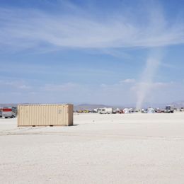 burning-man-nevada-truks